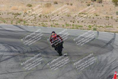 media/Apr-20-2025-AHRMA (Sun) [[393a79c373]]/Race/Group 3/Turn 4b/